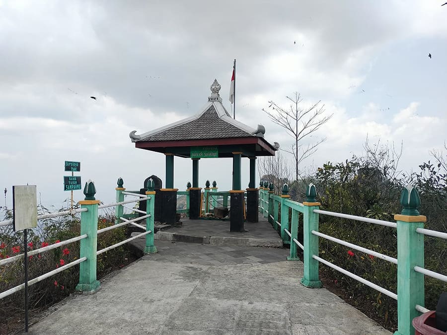Puncak Suroloyo - Yogyaku-tercinta