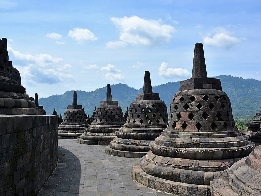 Candi Borobudur - Yogyaku-tercinta