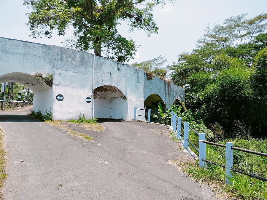 Buk Renteng Van Der Wijck - Yogyaku=tercinta