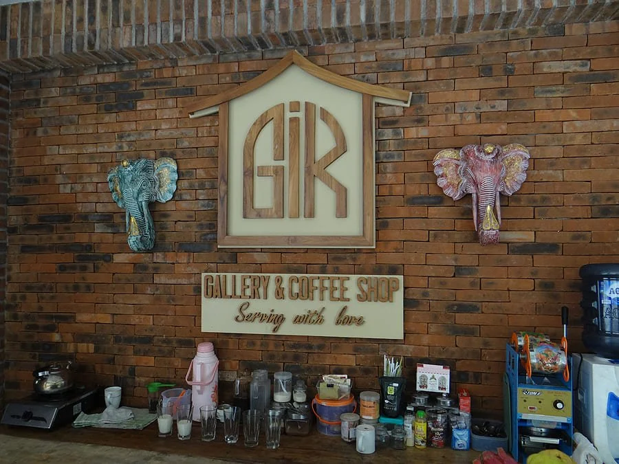 GIK Gallery and Coffee Shop - Yogyaku-tercinta