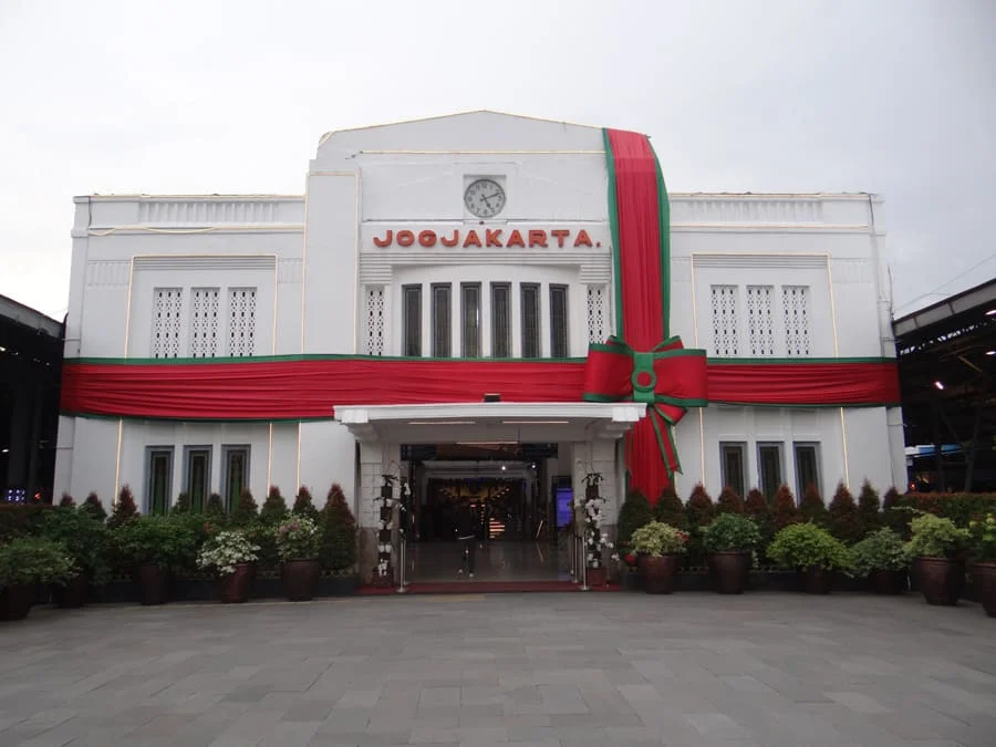 Stasiun Yogyakarta Tugu - Yogyaku-tercinta