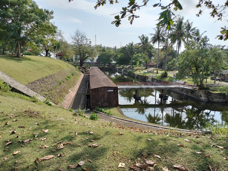 Benteng Pendem - Cilacap - Yogyaku-tercinta