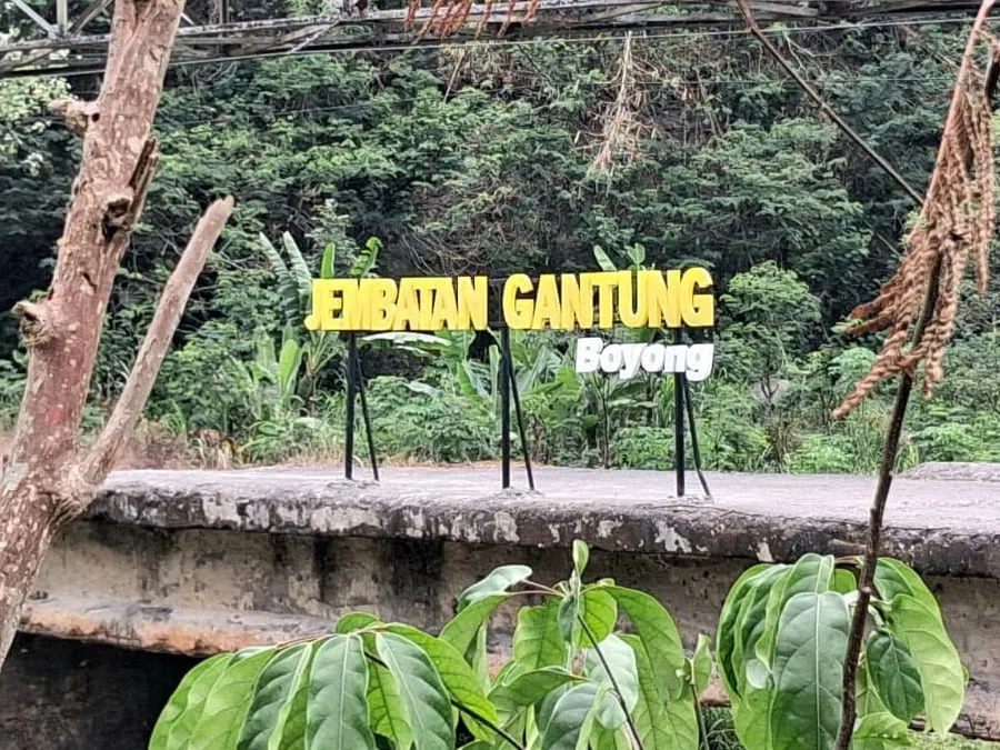 Jembatan Gantung Kali Boyong - Yogyaku-tercinta