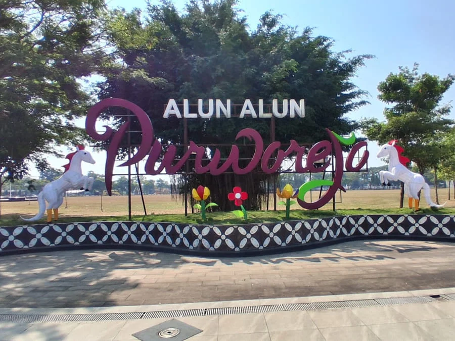 Alun-alun Purworejo - Yogyaku-tercinta