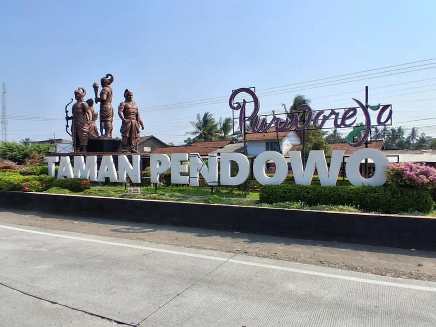 Taman Pendowo - Yogyaku-tercinta