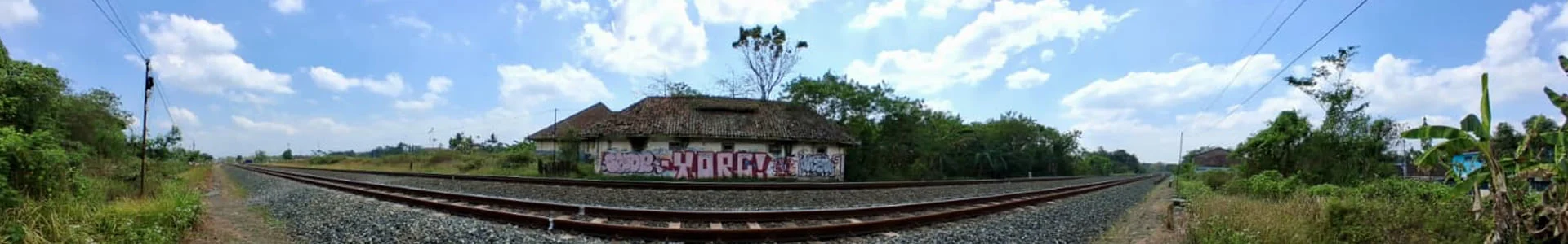 Bekas Rumah Dinas Stasiun Sedayu - Yogyaku-tercinta