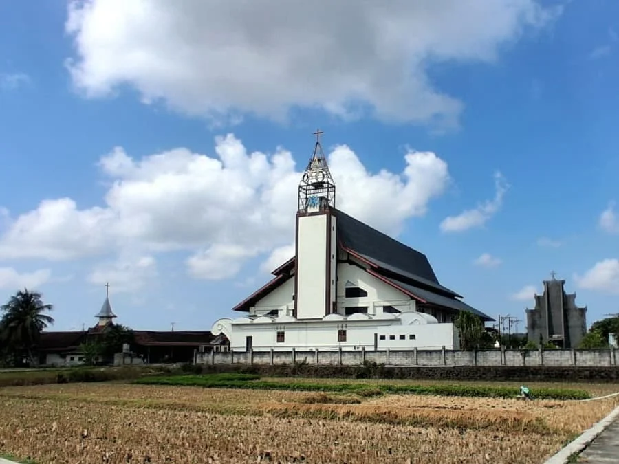 Gereja Katolik Maria Mater Dei - Yogyaku-tercinta