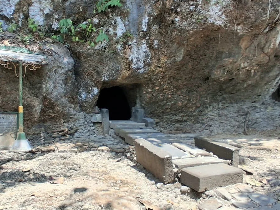 Gua Surocolo - Yogyaku-tercinta