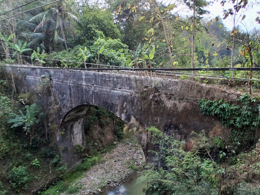 Jembatan Puru Lama - Yogyaku-tercinta