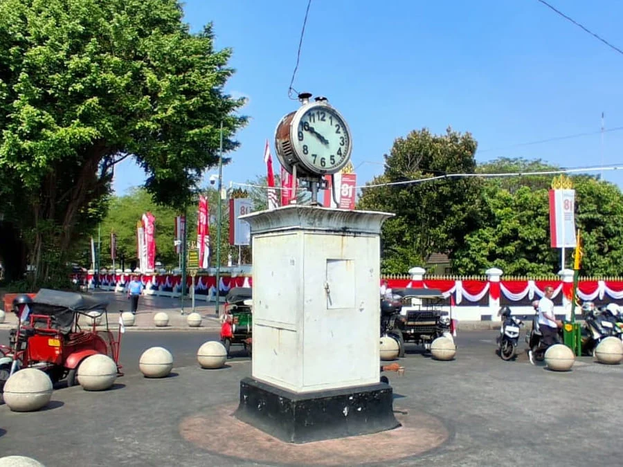 Monumen Ngejaman Malioboro - Yogyaku-tercinta