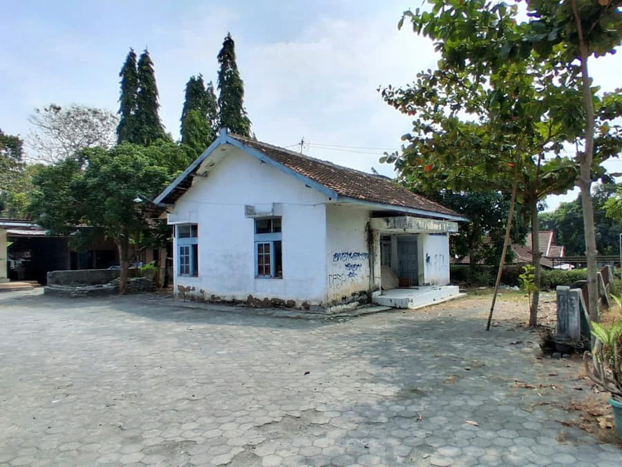 Rumah Dinas SD Negeri Butuh - Yogyaku-tercinta