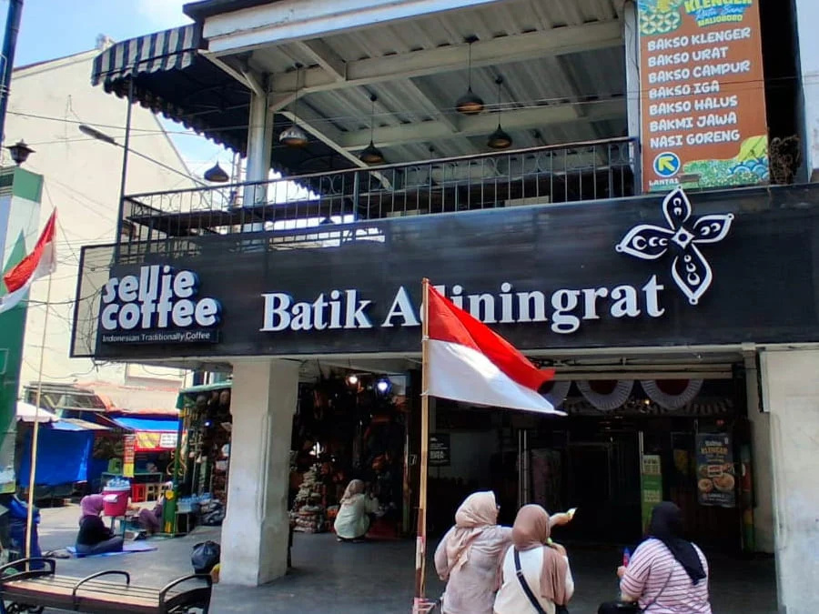 Sellie Coffee Malioboro - Yogyaku-tercinta