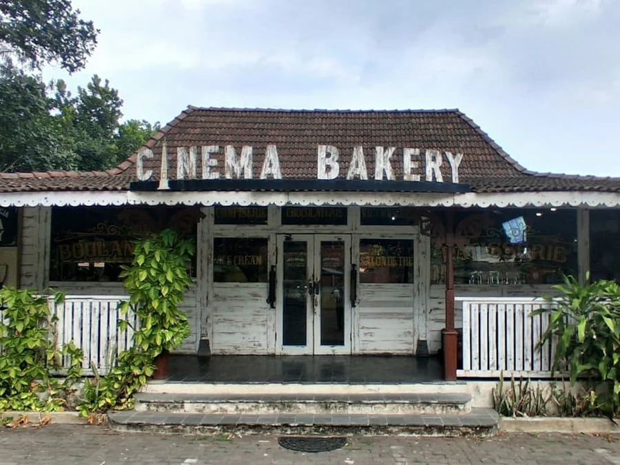 Cinema Bakery - Yogyaku-tercinta